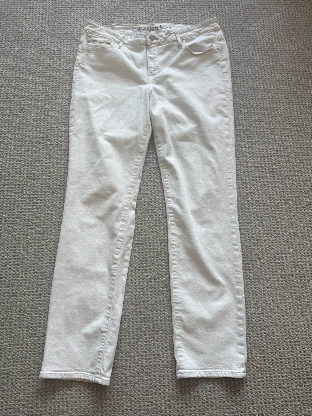 Calvin Klein Jeans Women's White Ultimate Skinny Straight-Leg Jeans